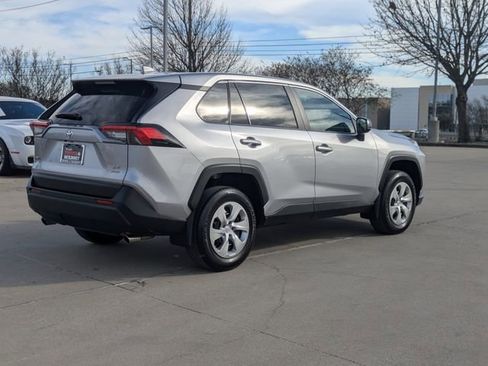 Used 2023 Toyota RAV4 LE image 6