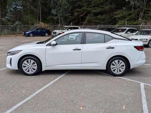 Used 2025 Nissan Sentra S FWD image 8