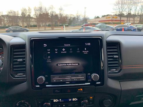 Used 2023 Nissan Frontier PRO-4X w/ Pro Convenience Package image 21