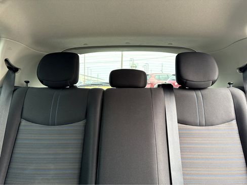 Used 2021 Nissan Leaf SV w/ SV Technology Package image 20