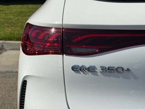 Used 2023 Mercedes-Benz EQE 350+ SUV image 7