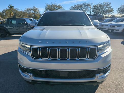 Used 2022 Jeep Wagoneer Series I w/ Premium Group I image 4