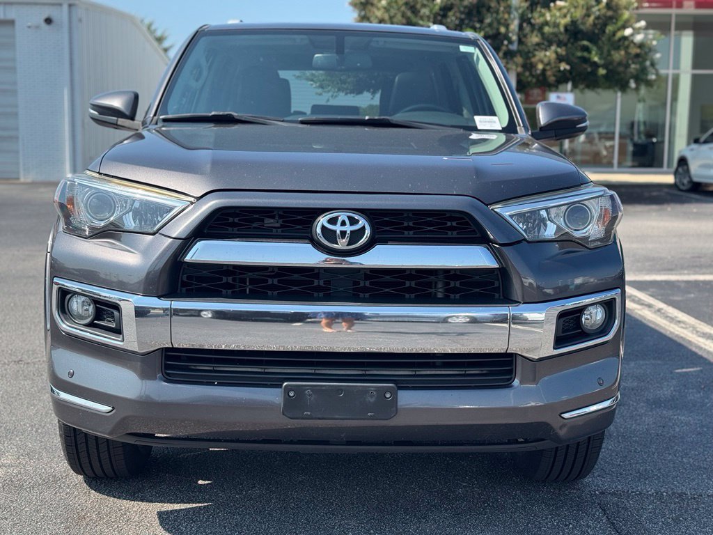 Used 2018 Toyota 4Runner Limited AWD/4WD image 4