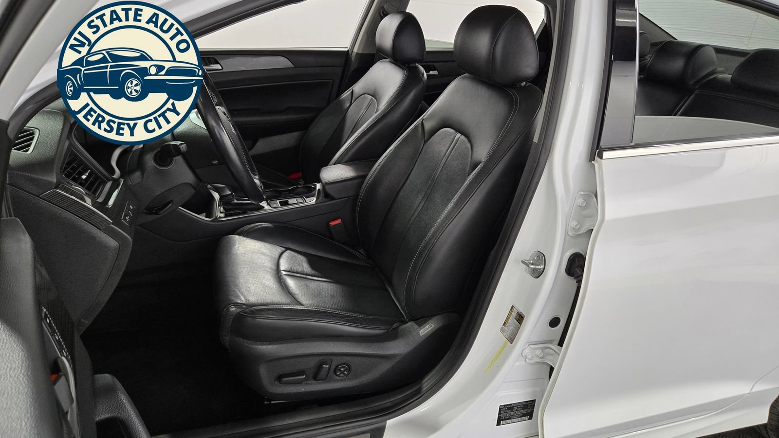 Used 2019 Hyundai Sonata Limited FWD image 28