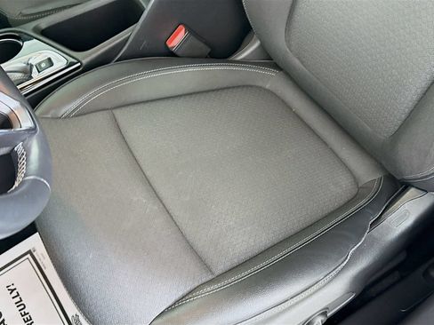 Used 2023 Buick Encore GX Select FWD image 19