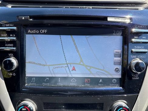 Used 2017 Nissan Murano SV AWD/4WD image 23