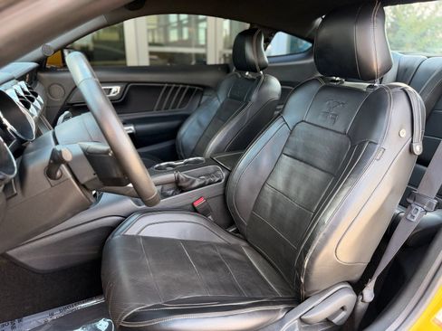 Used 2015 Ford Mustang GT Premium w/ Equipment Group 401A RWD image 31