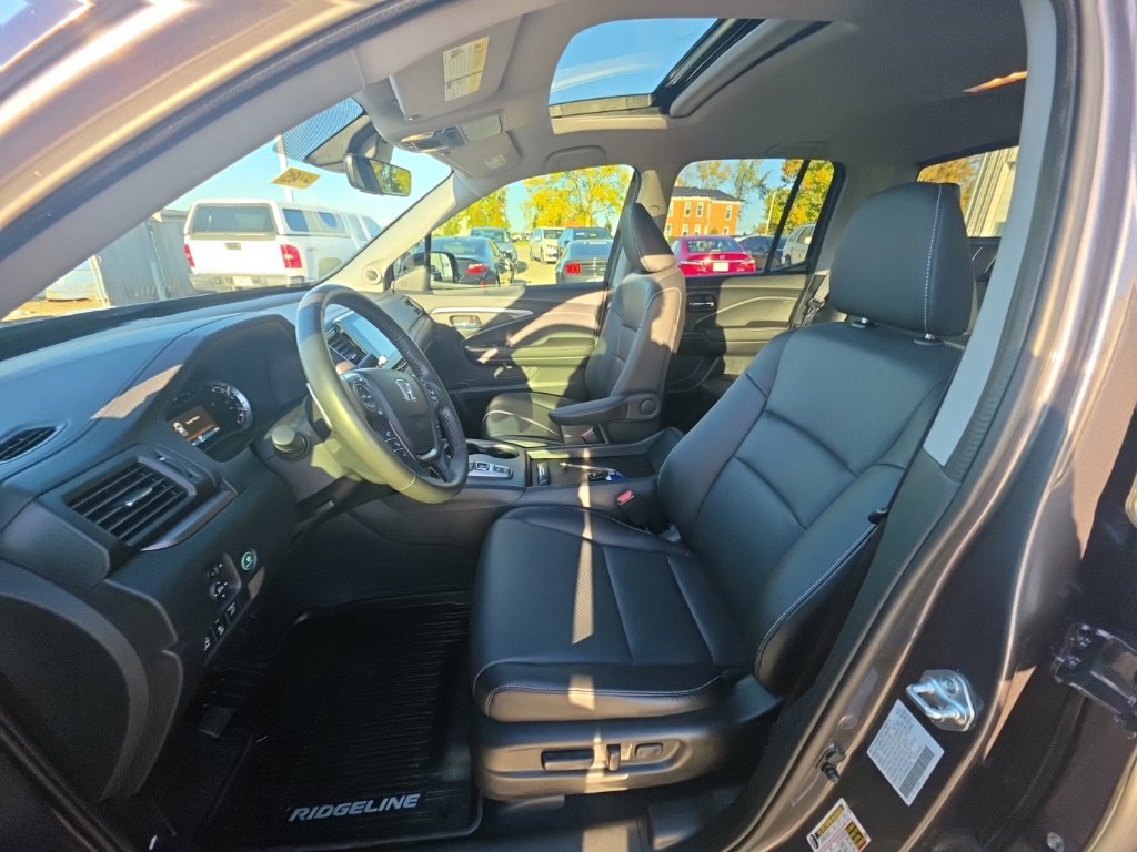 Used 2022 Honda Ridgeline RTL image 18