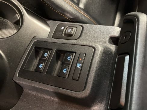 Used 2022 Ford Bronco Badlands w/ Sasquatch Package image 16