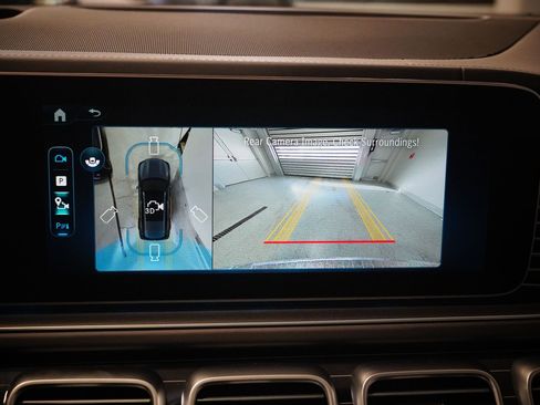 New 2026 Mercedes-Benz Maybach GLS 600 4MATIC image 28