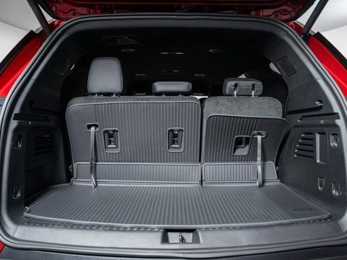 New 2026 Chevrolet Traverse LT w/ Driver Confidence Package image 10