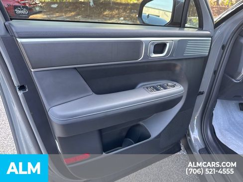 Used 2026 Hyundai Santa Fe SEL FWD image 11