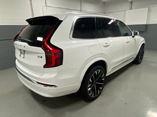Used 2026 Volvo XC90 B6 Plus AWD/4WD image 3