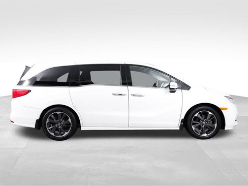 Used 2023 Honda Odyssey Elite image 9