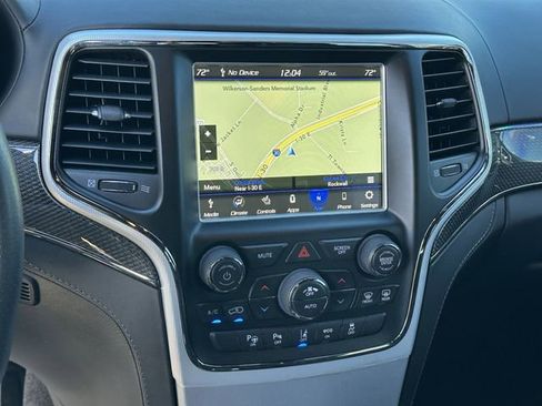 Used 2018 Jeep Grand Cherokee Trackhawk AWD/4WD image 21