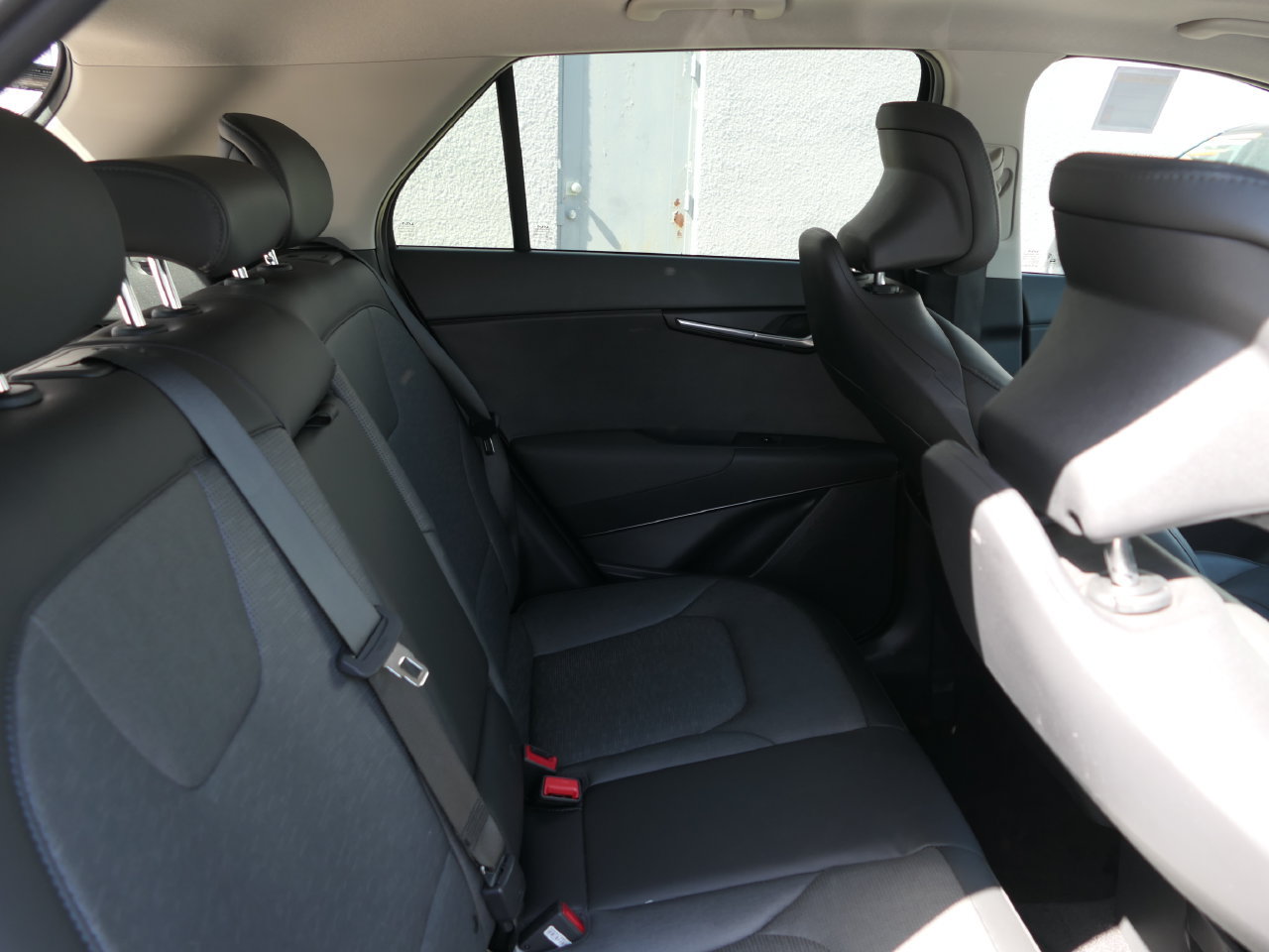 Certified 2024 Kia Niro SX Touring FWD image 25
