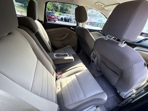 Used 2013 Ford Escape SE FWD image 18