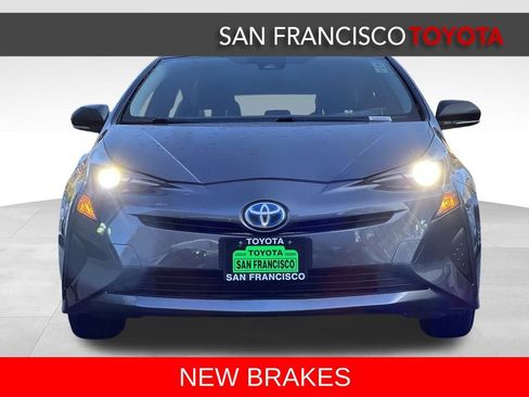 Used 2016 Toyota Prius Four image 8
