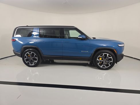 Used 2024 Rivian R1S Adventure Quad AWD/4WD image 6