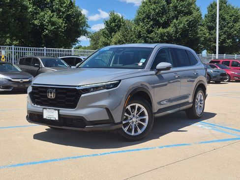 Used 2025 Honda CR-V EX image 2