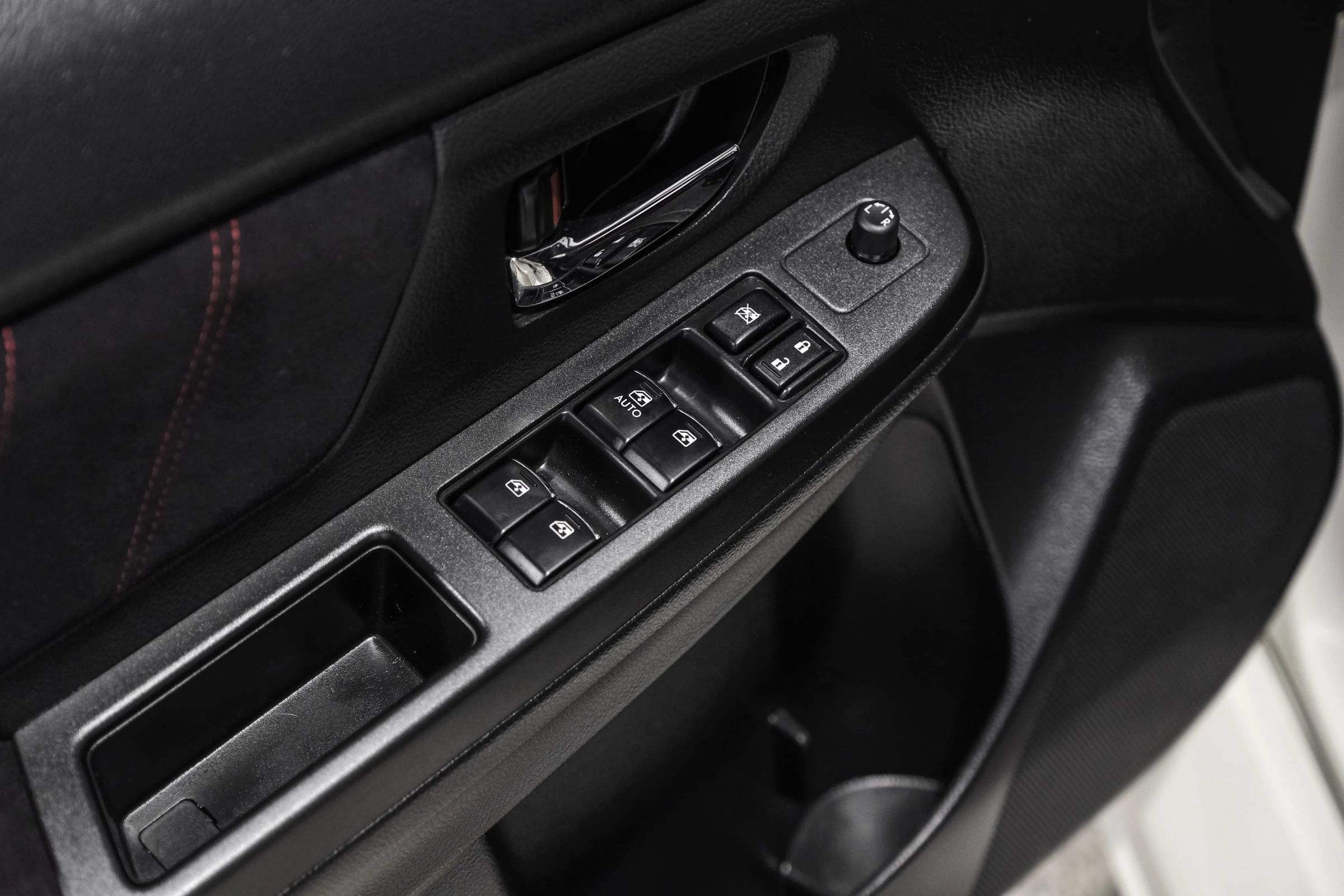 Used 2016 Subaru WRX STI AWD/4WD image 35