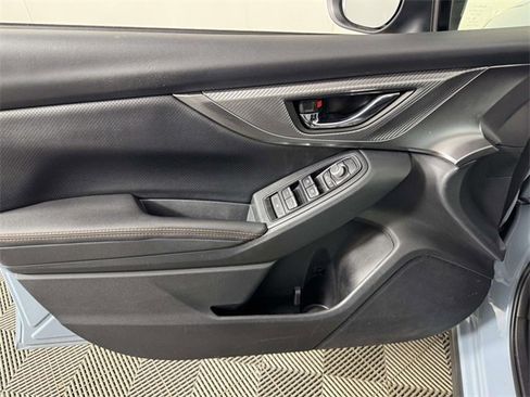 Used 2023 Subaru Crosstrek 2.5i Limited w/ Moonroof Package image 17