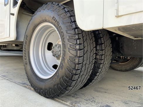 Used 2020 Ford F350 XL w/ Power Equipment Group image 20