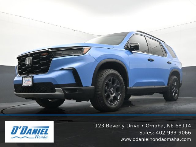Used 2024 Honda Pilot TrailSport image 9