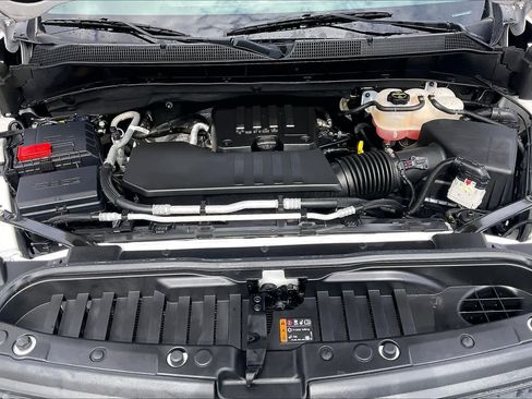 Used 2024 Chevrolet Silverado 1500 Custom RWD image 29