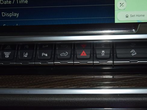 Used 2024 Chevrolet Silverado 2500 LT w/ All Star Edition image 36