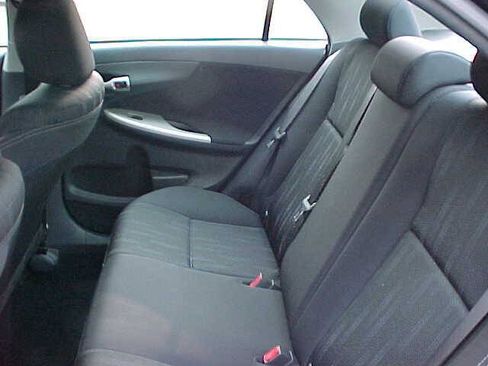 Used 2013 Toyota Corolla S w/ Premium Pkg FWD image 11