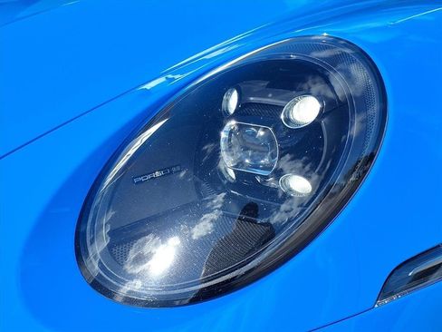 Used 2022 Porsche 911 GT3 image 11