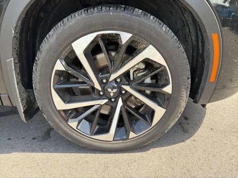Used 2024 Mitsubishi Outlander SEL AWD/4WD image 8