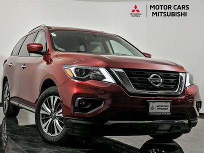 Used 2017 Nissan Pathfinder SL w/ SL Premium Package