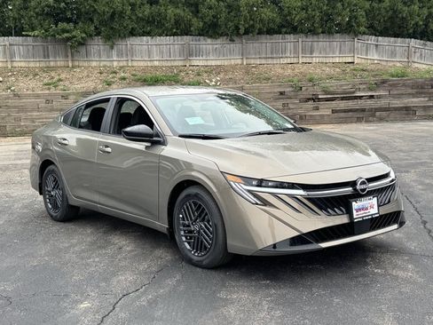 New 2026 Nissan Sentra SV w/ SV Convenience Package FWD image 2