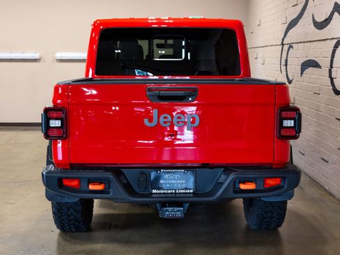 Used 2021 Jeep Gladiator Mojave w/ Uconnect 4C Nav & Sound Group image 6