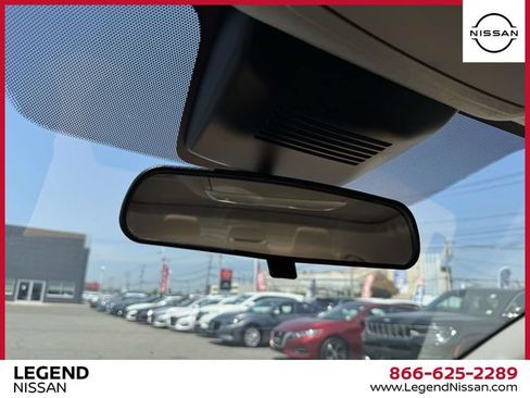 Used 2023 Nissan Sentra SV w/ SV Premium Package FWD image 32