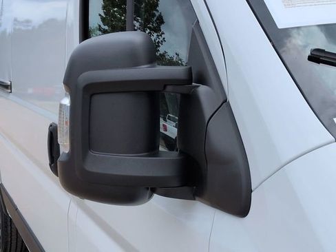 Used 2026 RAM ProMaster 2500 w/ Convenience Group FWD image 13