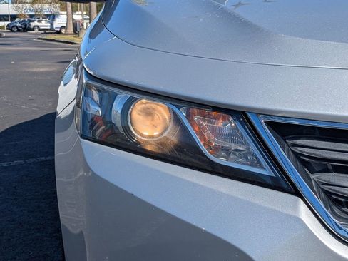 Used 2017 Chevrolet Impala LS image 10