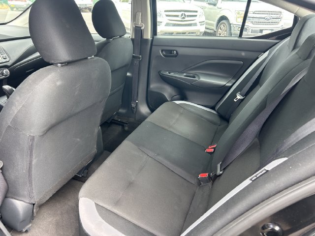 Used 2025 Nissan Versa S FWD image 28