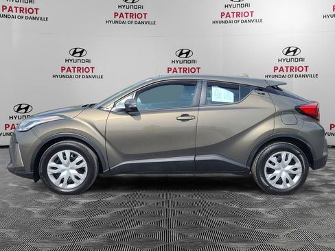 Used 2021 Toyota C-HR LE FWD image 6