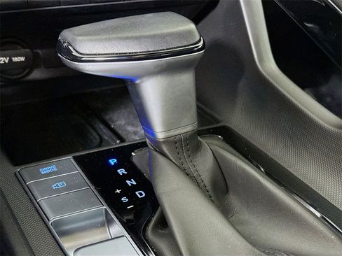 Certified 2024 Hyundai Elantra SEL w/ Convenience Package image 11