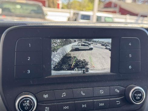 Used 2020 Ford Transit 250 Medium Roof AWD w/ Interior Upgrade Package image 25