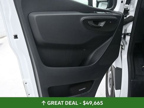 Used 2024 Mercedes-Benz Sprinter 2500 image 20