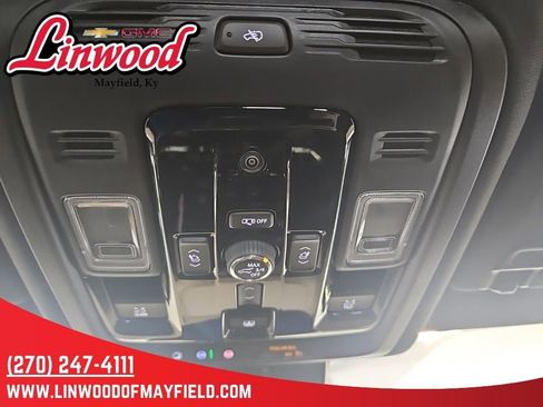 New 2026 GMC Yukon XL Denali w/ Denali Reserve Package image 30