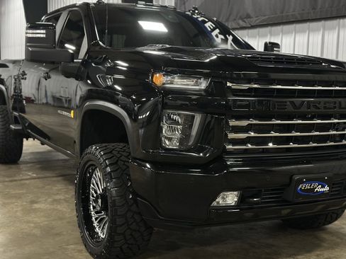 Used 2021 Chevrolet Silverado 2500 LTZ w/ Carhartt Edition image 45