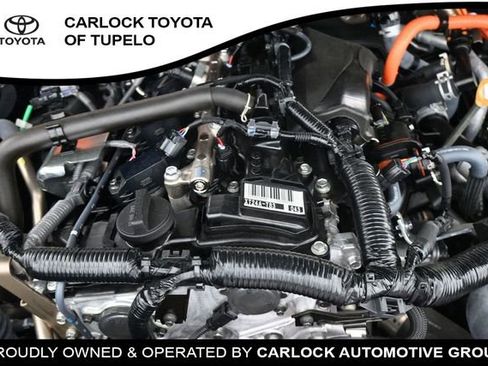 Used 2025 Toyota Tacoma TRD Sport AWD/4WD image 39