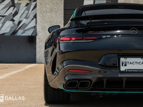 Used 2025 Mercedes-Benz AMG GT 63 image 13