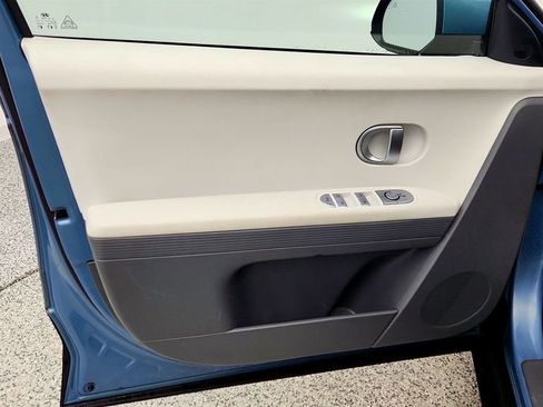 Used 2023 Hyundai Ioniq 5 SE image 10