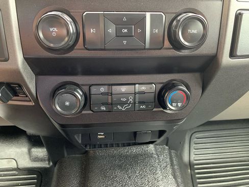 Used 2020 Ford F350 XL w/ Power Equipment Group AWD/4WD image 25